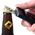 iPhone научили открывать пиво